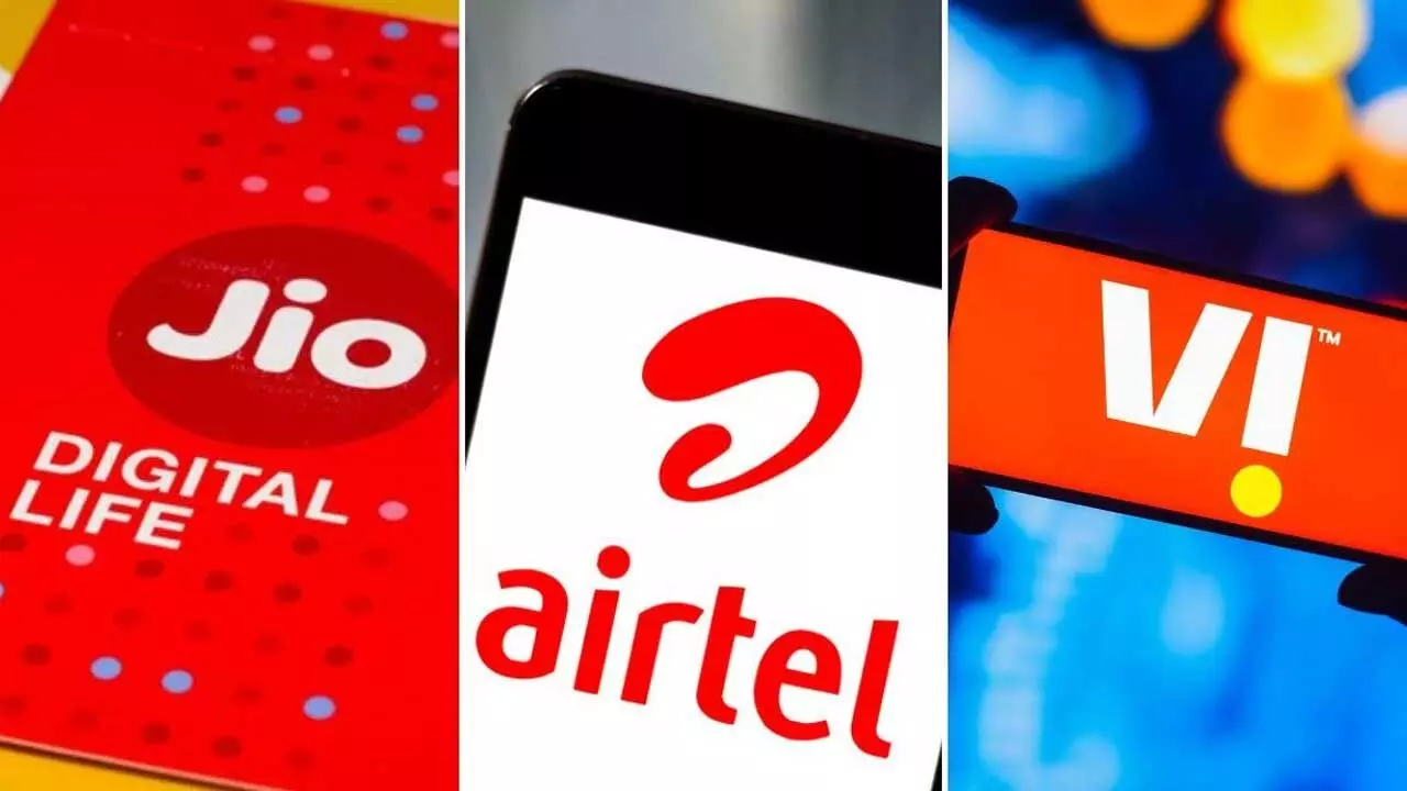 Check Cyber Frauds : సైబర్ మోసాలకు చెక్ పెడదాం.. జియో, వీఐకి ప్రతిపాదించిన ఎయిర్టెల్ Check Cyber Frauds : సైబర్ మోసాలకు చెక్ పెడదాం.. జియో, వీఐకి ప్రతిపాదించిన ఎయిర్టెల్