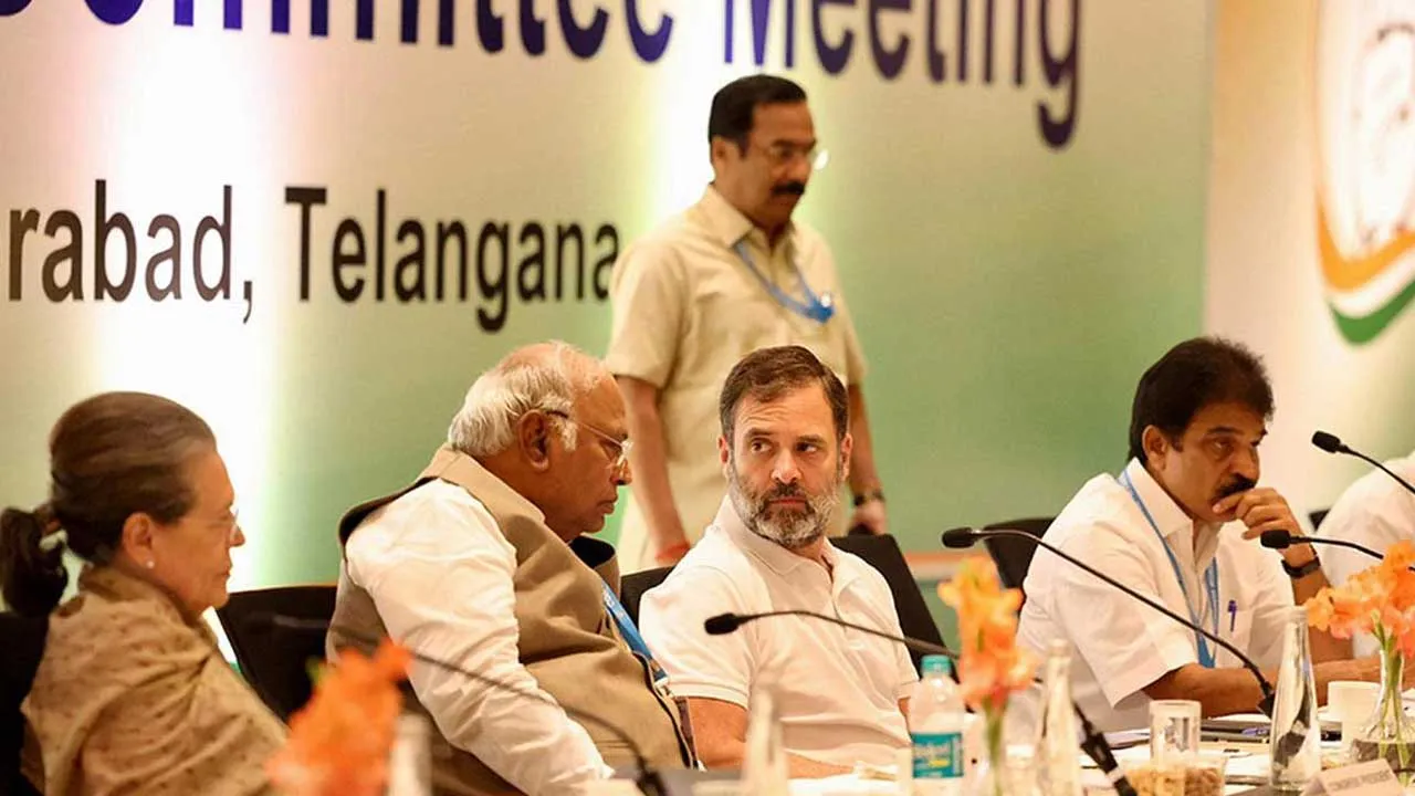 Congress OBC Meeting : నేడు ఢిల్లీలో కాంగ్రెస్ ఓబీసీ సమావేశం.. తెలంగాణ నేతల క్యూ