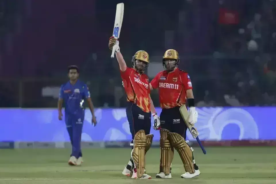 IPL: ముంబైపై గెలుపు.. అగ్రస్థానానికి పంజాబ్ IPL: ముంబైపై గెలుపు.. అగ్రస్థానానికి పంజాబ్