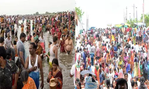 Saraswati Pushkarams : సరస్వతి పుష్కరాల్లో 30 లక్షల మంది పుణ్యసాన్నాలు Saraswati Pushkarams : సరస్వతి పుష్కరాల్లో 30 లక్షల మంది పుణ్యసాన్నాలు
