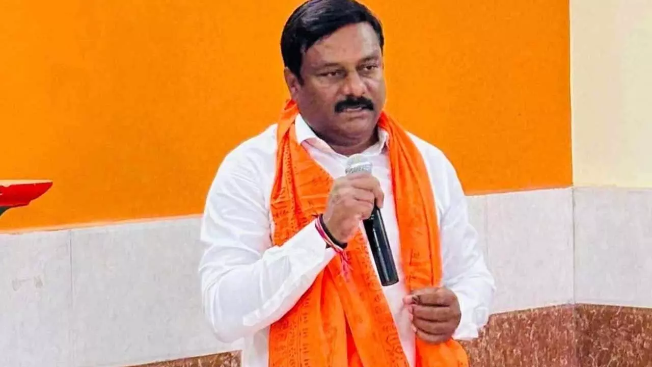Maheshwar Reddy : బీఆర్ఎస్ను విలీనం చేసుకునే అవసరమే లేదు : మహేశ్వర్ రెడ్డి Maheshwar Reddy : బీఆర్ఎస్ను విలీనం చేసుకునే అవసరమే లేదు : మహేశ్వర్ రెడ్డి