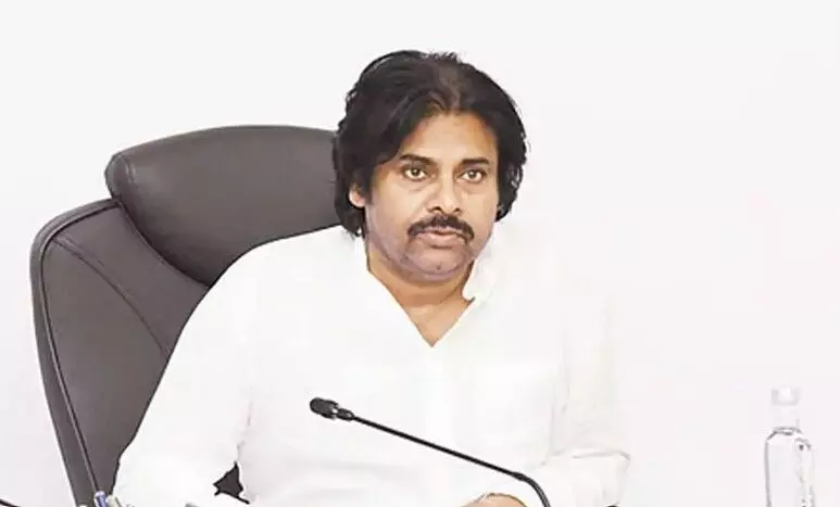 PAWAN: జనసేన ఎమ్మెల్యేలపై పవన్ ప్రత్యేక సర్వే..! PAWAN: జనసేన ఎమ్మెల్యేలపై పవన్ ప్రత్యేక సర్వే..!