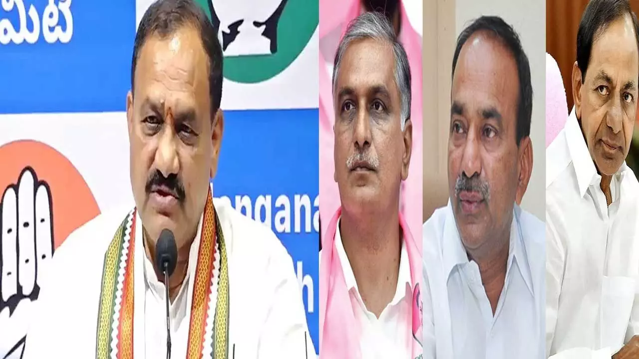 PCC Chief : హరీశ్ మీడియేటర్.. ఈటలతో కేసీఆర్ చర్చలు.. పీసీసీ చీఫ్ సంచలనం PCC Chief : హరీశ్ మీడియేటర్.. ఈటలతో కేసీఆర్ చర్చలు.. పీసీసీ చీఫ్ సంచలనం