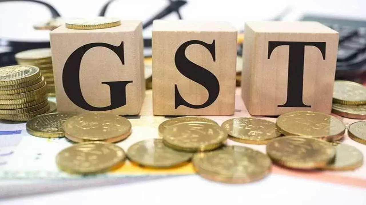 GST Collections : జీఎస్టీ వసూళ్లు రూ.2.01 లక్షల కోట్లు
