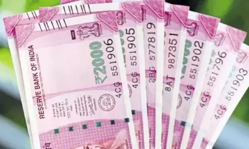 RBI: మీ దగ్గర రూ.2000 నోట్లు ఇంకా ఉన్నాయా..?