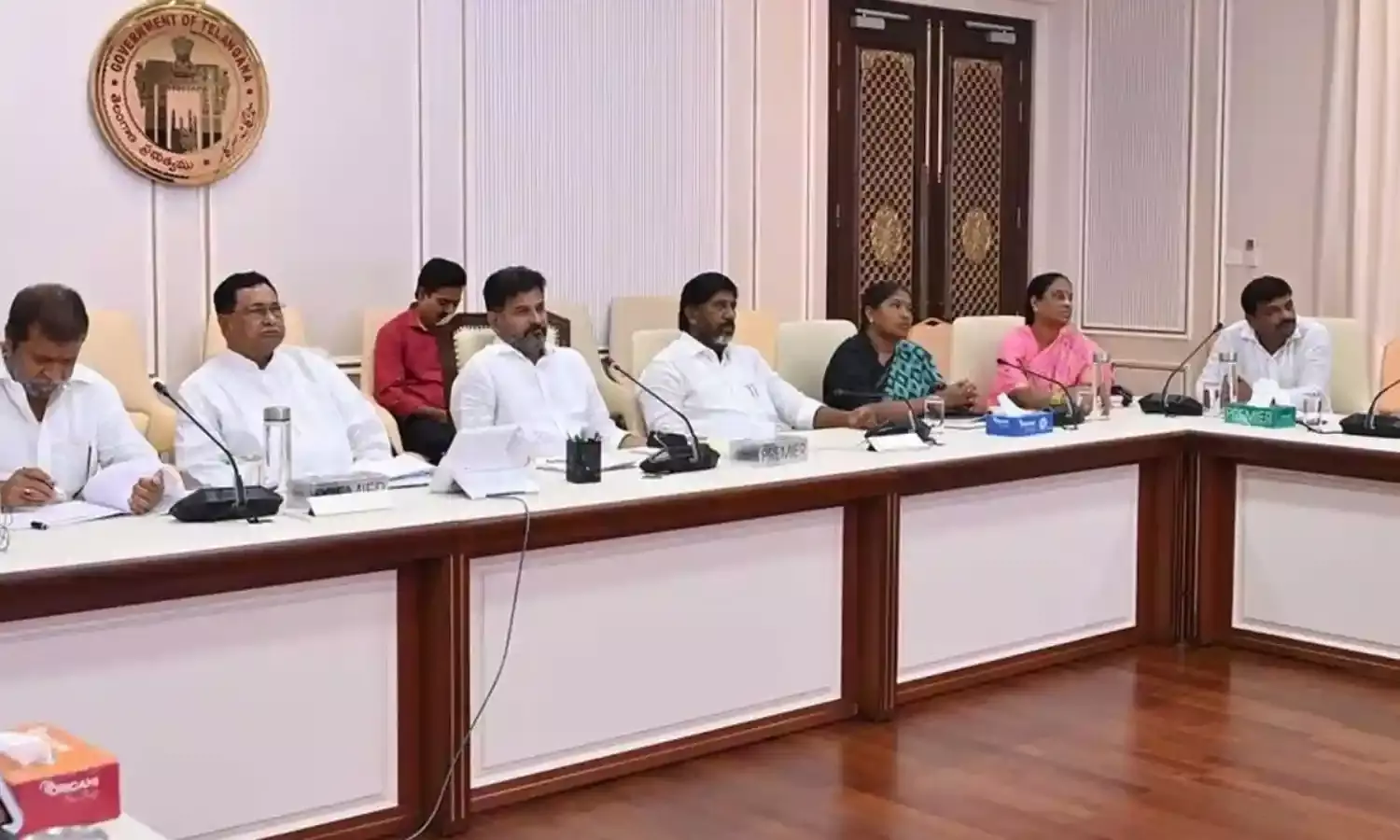 TG : జూన్ 5న తెలంగాణ కేబినెట్ మీటింగ్.. కీలక అంశాలపై చర్చించే అవకాశం TG : జూన్ 5న తెలంగాణ కేబినెట్ మీటింగ్.. కీలక అంశాలపై చర్చించే అవకాశం