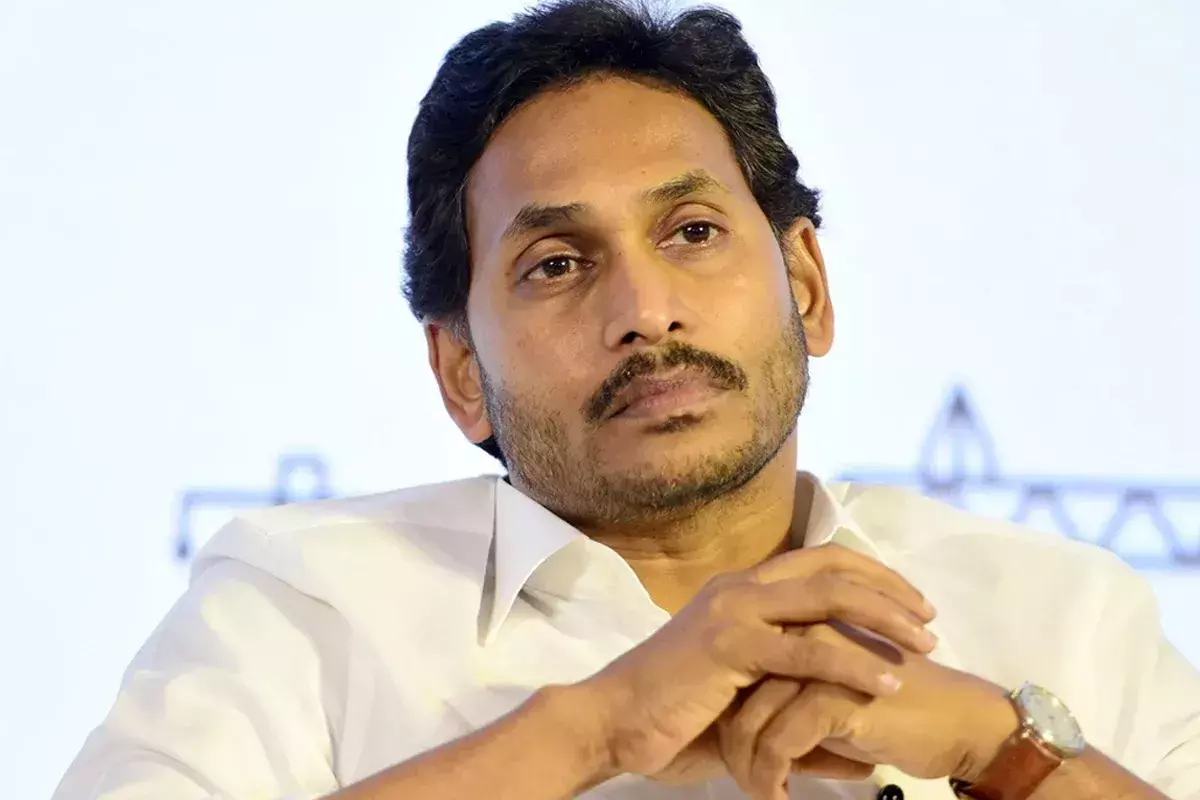 AP POLITICS: జగన్ వేదనకు ఏడాది AP POLITICS: జగన్ వేదనకు ఏడాది