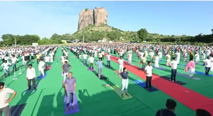 MODI: యోగాంధ్రపై మోదీ ప్రశంసల జల్లు