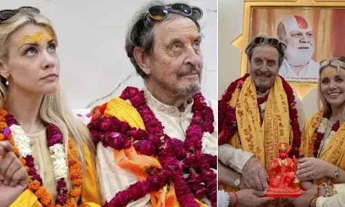 Elon Musk: అయోధ్య రామాలయం అద్భుతం – ఎలాన్ మస్క్ తండ్రి Elon Musk: అయోధ్య రామాలయం అద్భుతం – ఎలాన్ మస్క్ తండ్రి