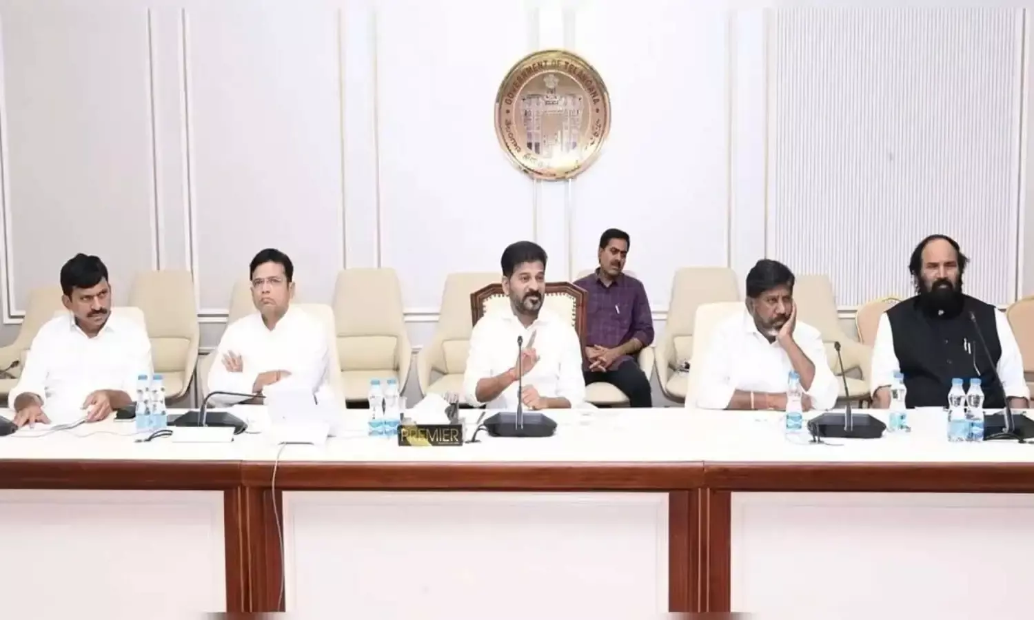 Telangana : ప్రతి నెలా రెండు సార్లు కేబినెట్ Telangana : ప్రతి నెలా రెండు సార్లు కేబినెట్