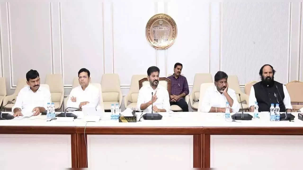 Telangana : ప్రతి నెలా రెండు సార్లు కేబినెట్ Telangana : ప్రతి నెలా రెండు సార్లు కేబినెట్