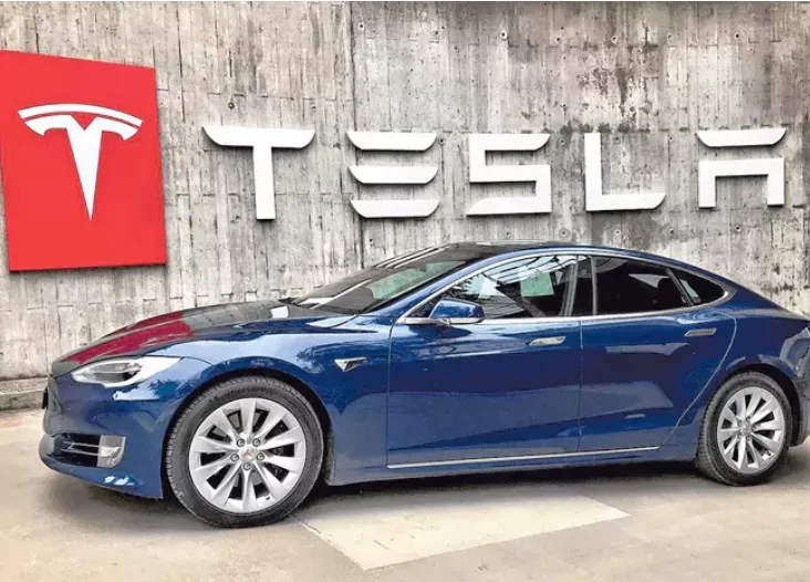 TESLA: అమరావతికి టెస్లా కంపెనీ..? TESLA: అమరావతికి టెస్లా కంపెనీ..?