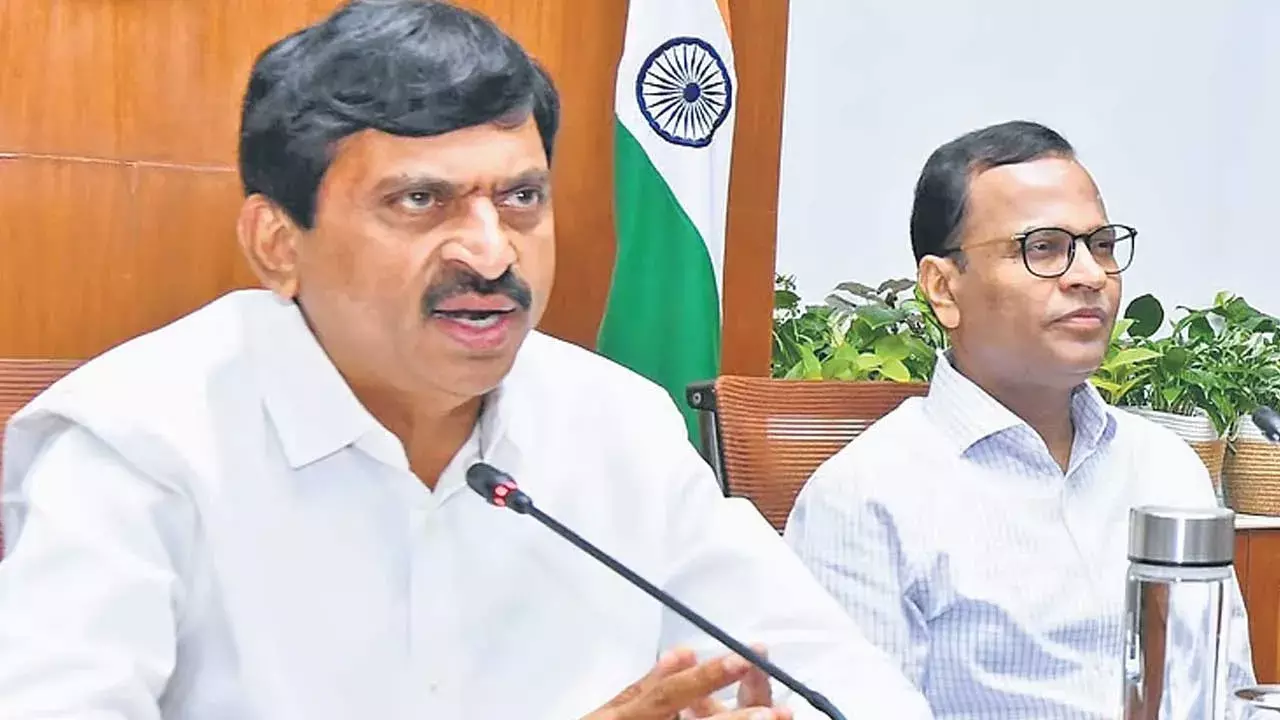 Minister Ponguleti : లేనోళ్లకే ఇందిరమ్మ ఇండ్లు ఇస్తాము Minister Ponguleti : లేనోళ్లకే ఇందిరమ్మ ఇండ్లు ఇస్తాము