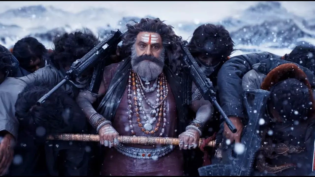 Balakrishna : బాలయ్య తాండవం.. బర్త్ డే స్పెషల్ గా అఖండ 2 టీజర్ Balakrishna : బాలయ్య తాండవం.. బర్త్ డే స్పెషల్ గా అఖండ 2 టీజర్