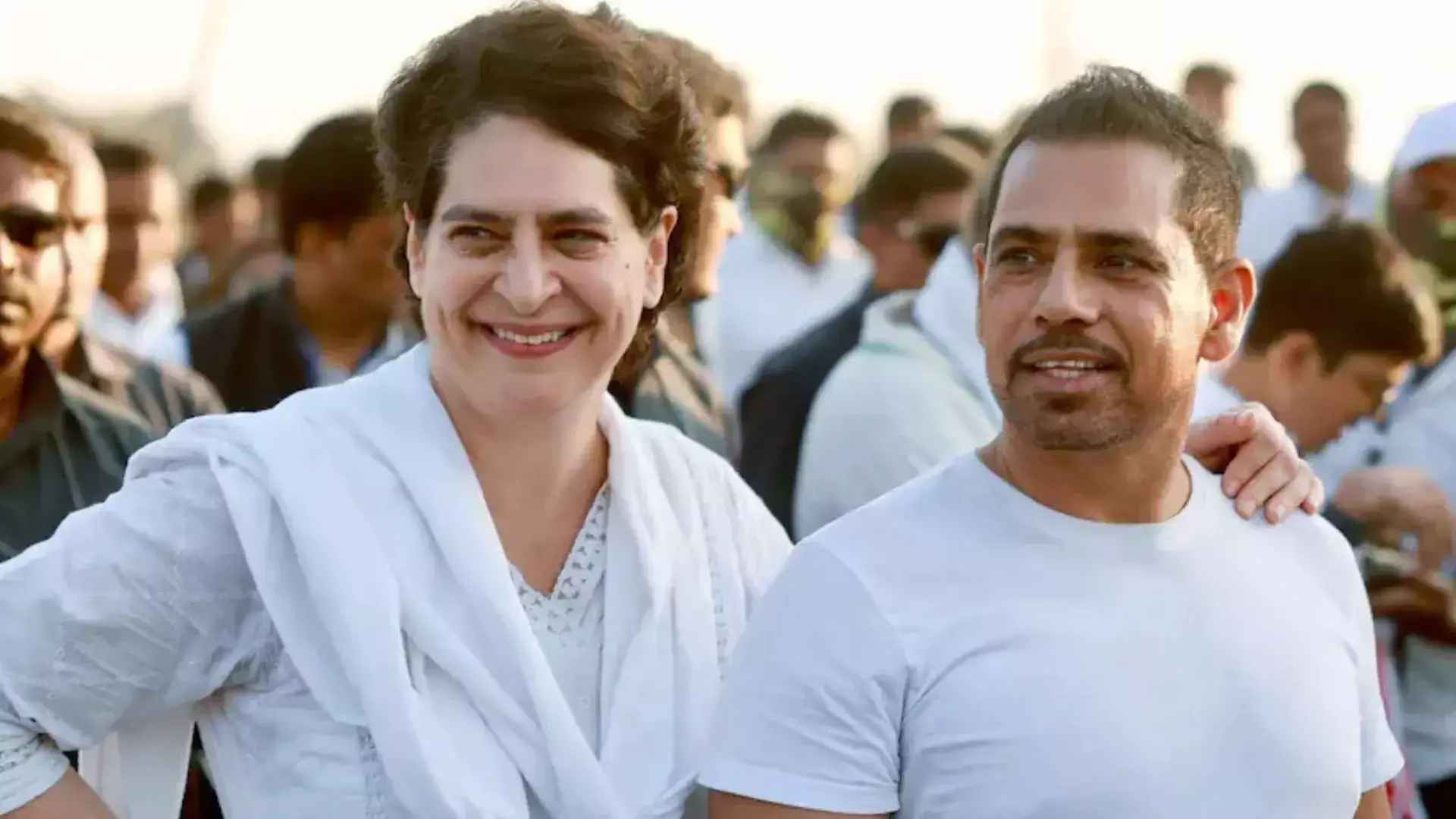 Robert Vadra: రాబర్ట్ వాద్రాకు మరోసారి ఈడీ సమన్లు Robert Vadra: రాబర్ట్ వాద్రాకు మరోసారి ఈడీ సమన్లు
