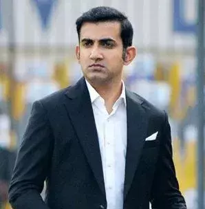 GAMBHIR: ఆస్పత్రిపై బెడ్పై తల్లి.. అయినా ఇంగ్లాండ్కు గంభీర్ GAMBHIR: ఆస్పత్రిపై బెడ్పై తల్లి.. అయినా ఇంగ్లాండ్కు గంభీర్