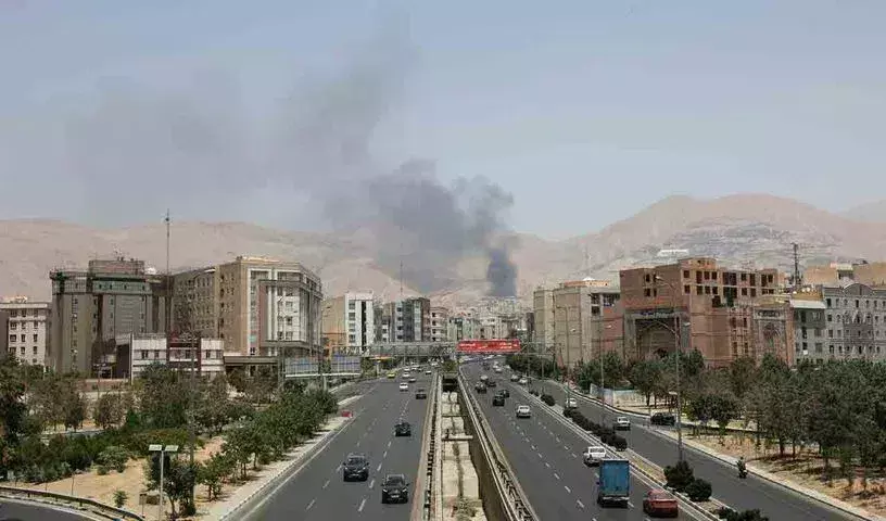 China : టెహ్రాన్‌, టెల్‌ అవీవ్‌ను   వీడండి.. తమ పౌరులకు చైనీస్‌ ఎంబసీ అడ్వైజరీ