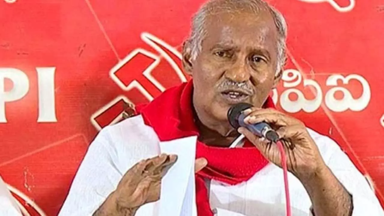MLA Koonamneni : కాళేశ్వరం వృథా అనలేదు : ఎమ్మెల్యే కూనంనేని MLA Koonamneni : కాళేశ్వరం వృథా అనలేదు : ఎమ్మెల్యే కూనంనేని