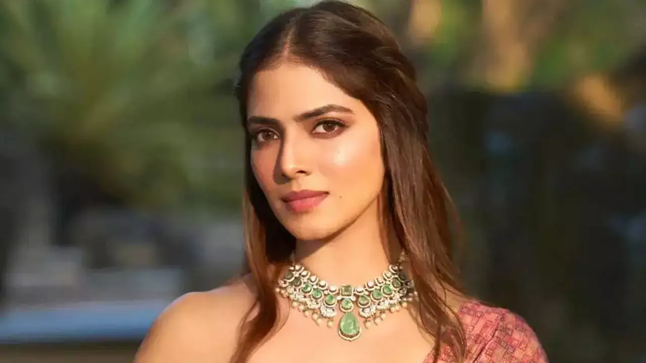 Malavika Mohanan : నాకు దయ్యాలంటే భయమంటున్న మాళవిక Malavika Mohanan : నాకు దయ్యాలంటే భయమంటున్న మాళవిక