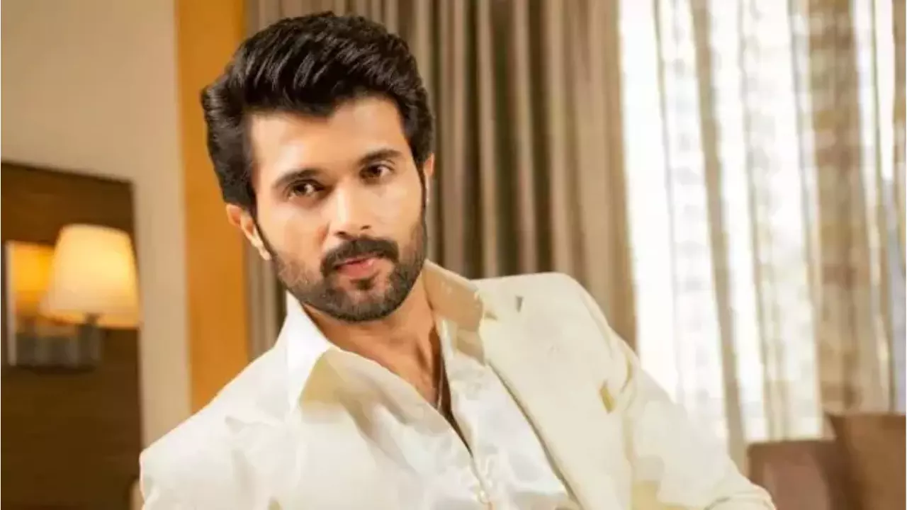 Vijay Devarakonda : విజయ్ ని కావాలనే టార్గెట్ చేశారా..? Vijay Devarakonda : విజయ్ ని కావాలనే టార్గెట్ చేశారా..?