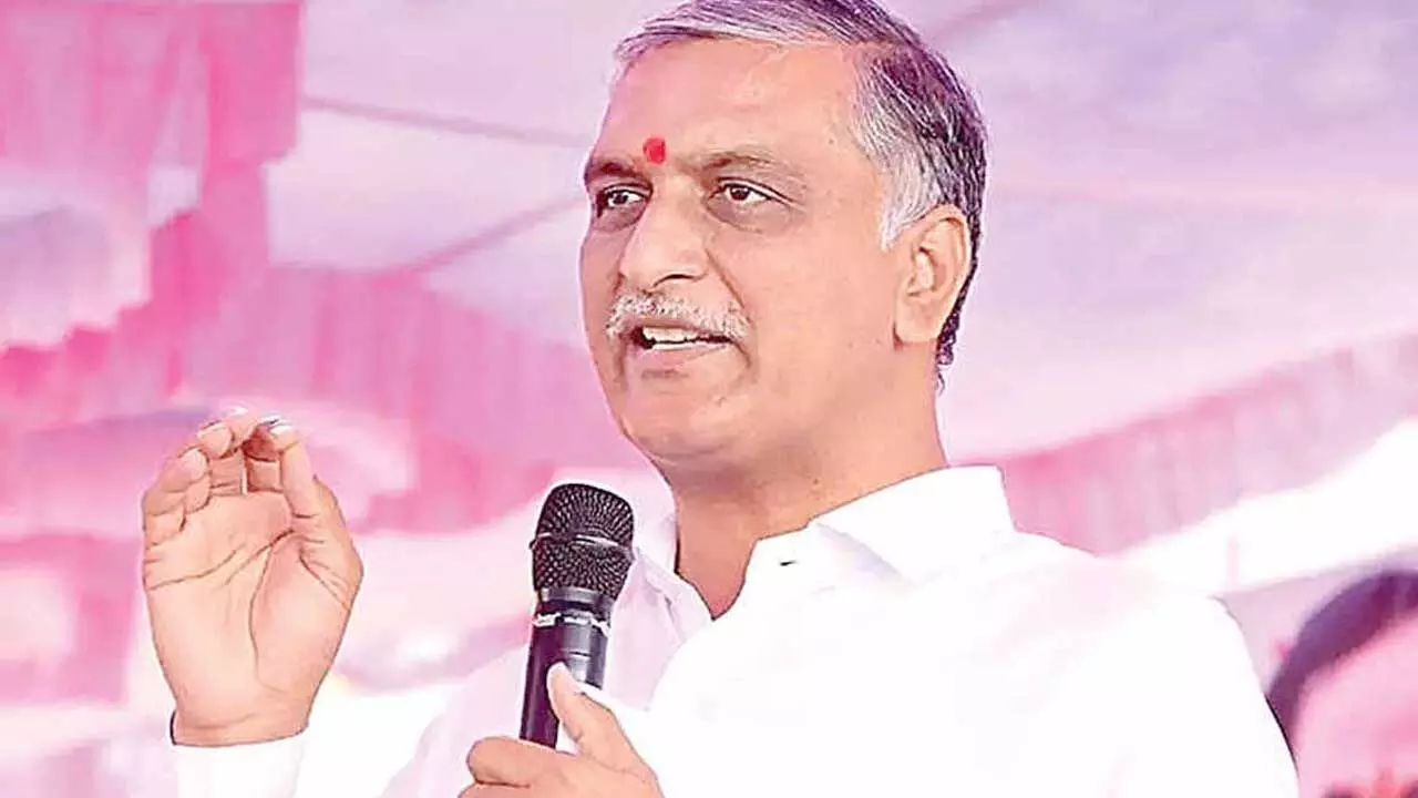 Harish Rao : రైతు భరోసా డ్రామాలు ఆపండి : హరీశ్ రావు Harish Rao : రైతు భరోసా డ్రామాలు ఆపండి : హరీశ్ రావు