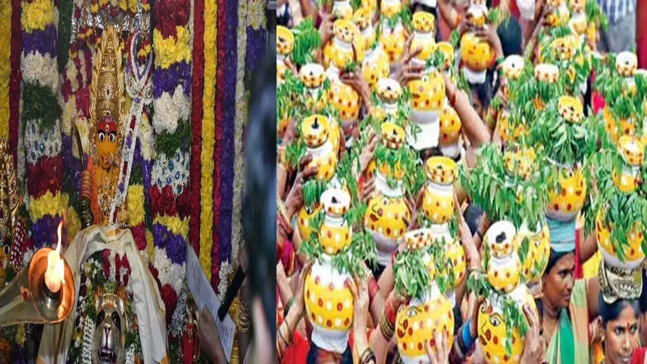 TG : మహంకాళి బోనాలకు పట్టు వస్తాలు సమర్పించే ప్రముఖులు వీళ్లే TG : మహంకాళి బోనాలకు పట్టు వస్తాలు సమర్పించే ప్రముఖులు వీళ్లే