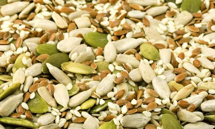 గట్ ఆరోగ్యాన్ని మెరుగు పరిచే అయిదు విత్తనాలు.. బరువు తగ్గడానికి కూడా.. గట్ ఆరోగ్యాన్ని మెరుగు పరిచే అయిదు విత్తనాలు.. బరువు తగ్గడానికి కూడా..