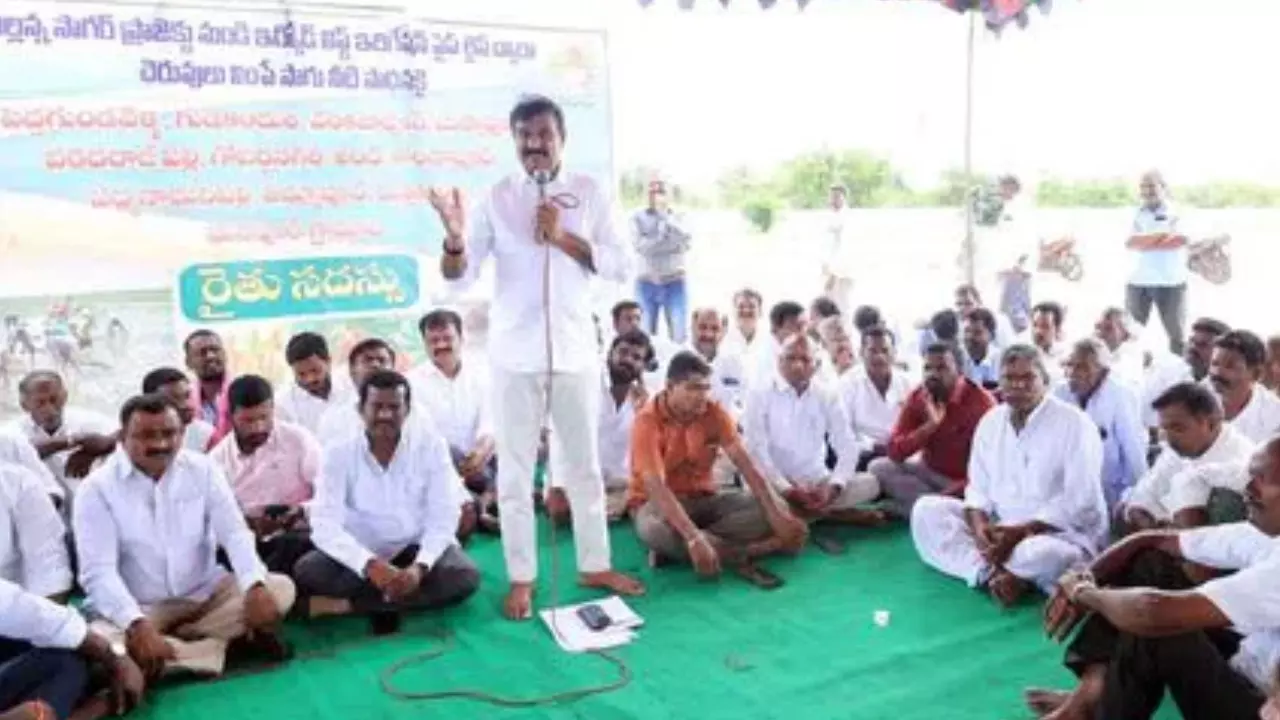 TG : మల్లన్న సాగర్ నీళ్ల కోసం ఎమ్మెల్యే పదవికి రాజీనామాకైనా రెడీ! TG : మల్లన్న సాగర్ నీళ్ల కోసం ఎమ్మెల్యే పదవికి రాజీనామాకైనా రెడీ!