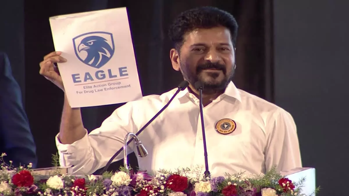 REVANTH: తెలంగాణలో డ్రగ్స్ నిర్మూలనకు ఈగల్ REVANTH: తెలంగాణలో డ్రగ్స్ నిర్మూలనకు ఈగల్