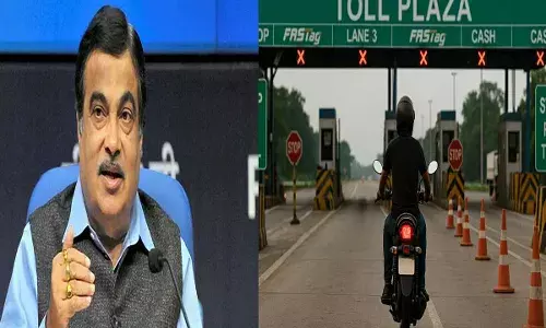 Nitin Gadkari : టూ వీలర్లకు ఫాస్టాగ్ లేదు : నితిన్ గడ్కరీ Nitin Gadkari : టూ వీలర్లకు ఫాస్టాగ్ లేదు : నితిన్ గడ్కరీ