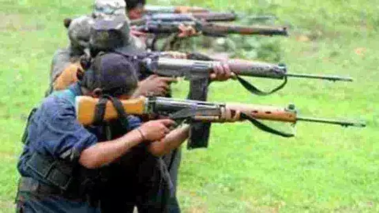 Chhattisgarh: 13 మంది మావోయిస్టుల లొంగుబాటు.. ఎక్కడంటే