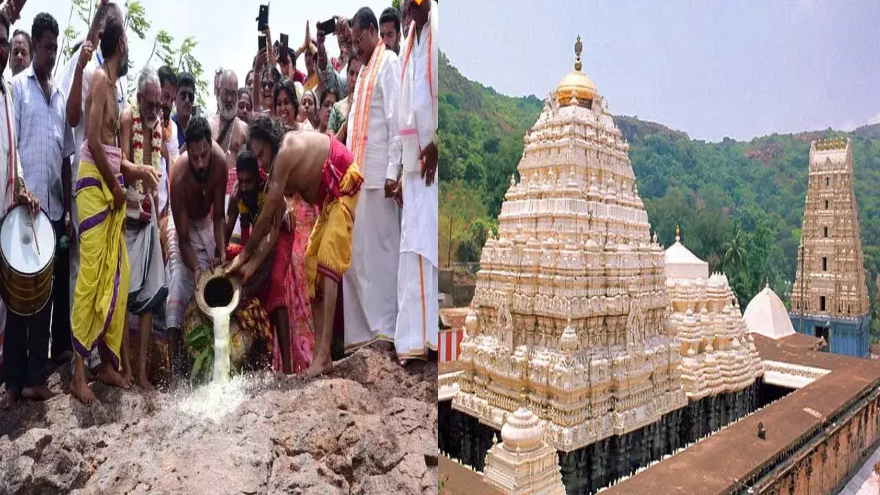 Varahalakshmi Temple : వరాహలక్ష్మీ దేవాలయంలో ఘనంగా వైకుంఠ వాసుని ఉత్సవం