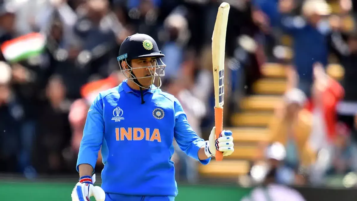 DHONI: ‘కెప్టెన్ కూల్’ ట్రేడ్ మార్క్‌ కోసం ధోనీ దరఖాస్తు