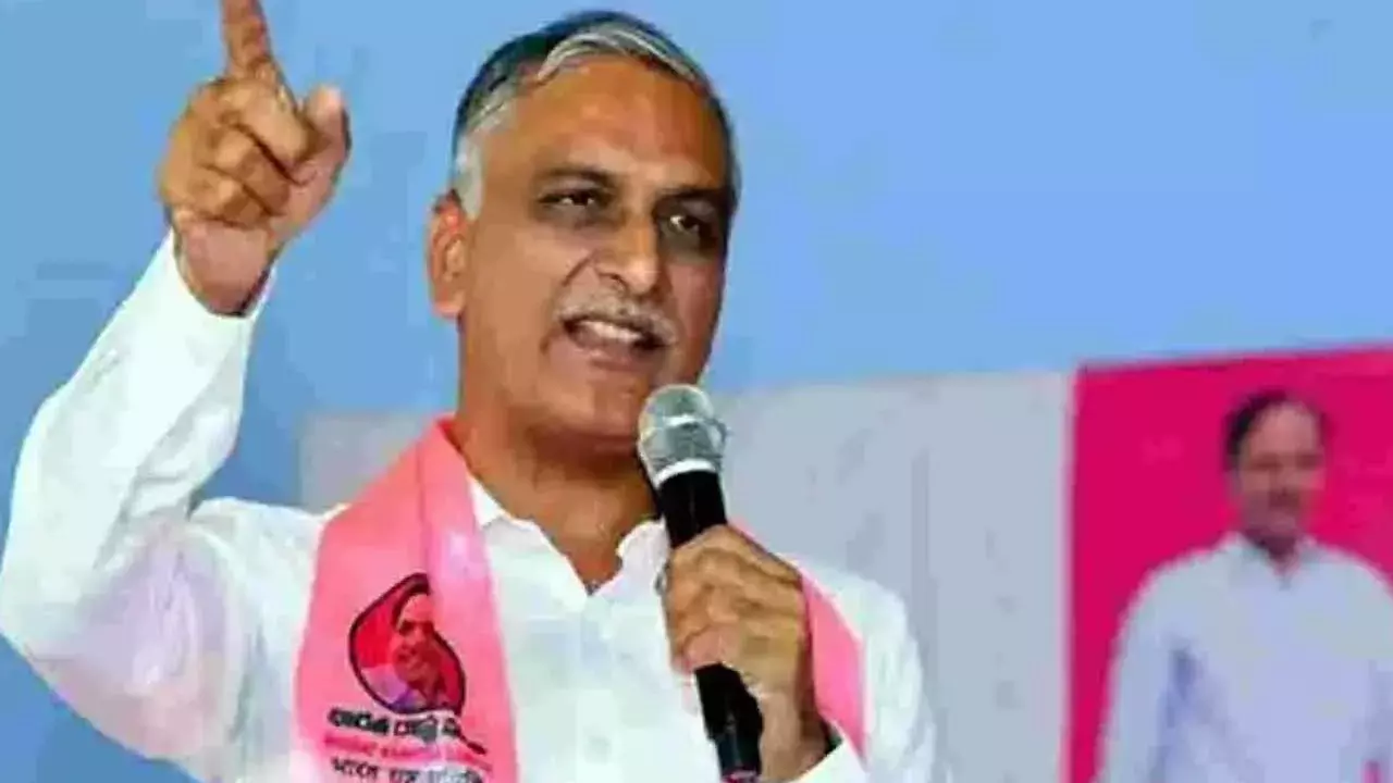 Harish Rao : రేవంత్ పాలనా వైఫల్యంతో గురుకులాలు నిర్వీర్యం : హరీశ్ రావు