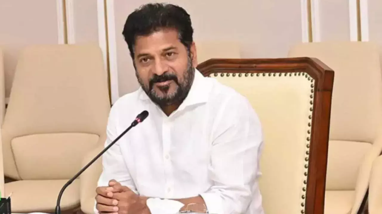 TG : దేశానికి రోల్మోడల్గా తెలంగాణ అంగన్వాడీలు : రేవంత్ రెడ్డి TG : దేశానికి రోల్మోడల్గా తెలంగాణ అంగన్వాడీలు : రేవంత్ రెడ్డి