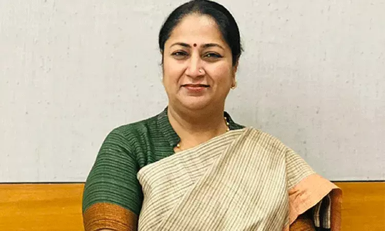 Delhi: రూ.60 లక్షల ఖర్చుతో ముఖ్యమంత్రి ఇంటి రెనోవేషన్..  5 టీవీలు, 14 ఏసీలు ఏర్పాటు.. Delhi: రూ.60 లక్షల ఖర్చుతో ముఖ్యమంత్రి ఇంటి రెనోవేషన్..  5 టీవీలు, 14 ఏసీలు ఏర్పాటు..