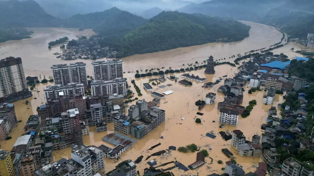 China Floods : చైనాలో వరదల బీభత్సం.. ఆరుగురు మృతి China Floods : చైనాలో వరదల బీభత్సం.. ఆరుగురు మృతి