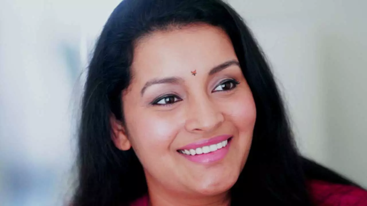 Renu Desai : రెండో పెళ్లికి సిద్ధమే... టైం వచ్చినప్పుడు ఆలోచిస్తా: రేణు దేశాయ్ Renu Desai : రెండో పెళ్లికి సిద్ధమే... టైం వచ్చినప్పుడు ఆలోచిస్తా: రేణు దేశాయ్