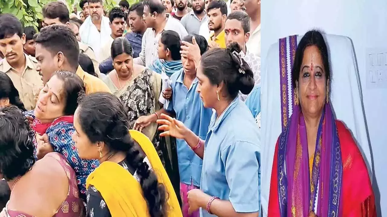 Collectors Association : ఈవోపై దాడి.. డిప్యూటీ కలెక్టర్ల సంఘం సీరియస్ Collectors Association : ఈవోపై దాడి.. డిప్యూటీ కలెక్టర్ల సంఘం సీరియస్