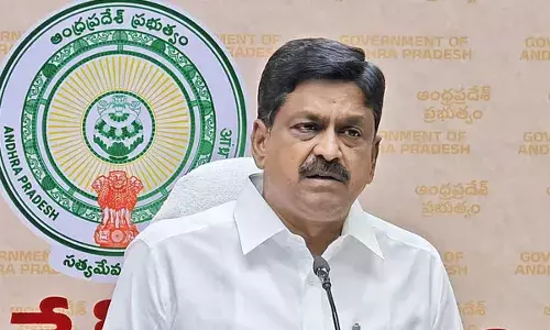 AP : జగన్ పై దేశద్రోహి కేసు పెట్టాలి - మంత్రి పయ్యావుల AP : జగన్ పై దేశద్రోహి కేసు పెట్టాలి - మంత్రి పయ్యావుల