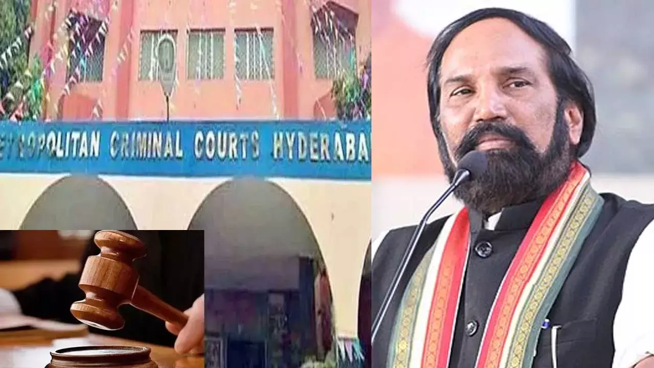 TG : తెలంగాణ మంత్రికి నాన్ బెయిలబుల్ వారెంట్...షాక్ ఇచ్చిన నాంపల్లి కోర్టు TG : తెలంగాణ మంత్రికి నాన్ బెయిలబుల్ వారెంట్...షాక్ ఇచ్చిన నాంపల్లి కోర్టు