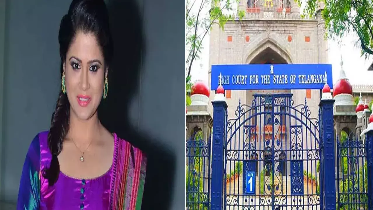 TG High Court : యాంకర్ శిల్పా చక్రవర్తికి హైకోర్టులో ఊరట TG High Court : యాంకర్ శిల్పా చక్రవర్తికి హైకోర్టులో ఊరట