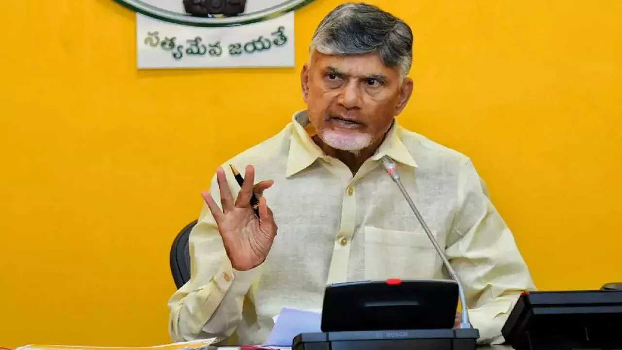 CM Chandrababu : చిన్నారి మృతి పై సమగ్ర విచారణ చేయాలన్న సీఎం చంద్రబాబు.. CM Chandrababu : చిన్నారి మృతి పై సమగ్ర విచారణ చేయాలన్న సీఎం చంద్రబాబు..