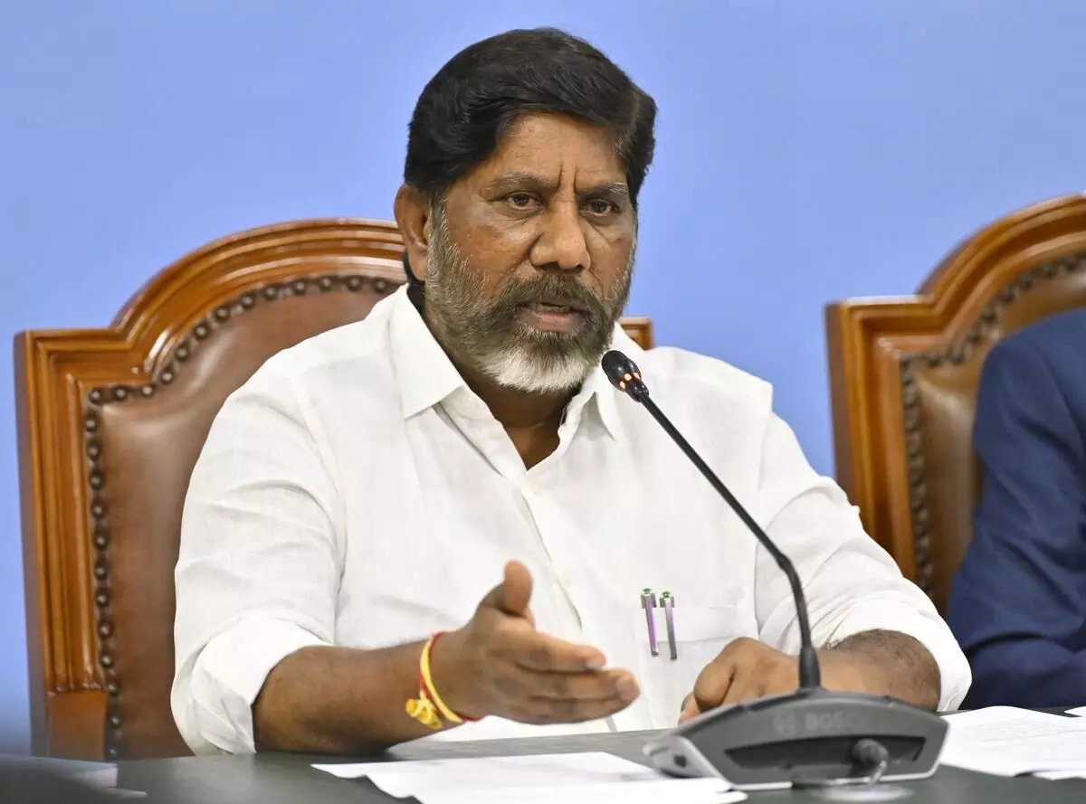BATTI: పవర్ షేరింగ్ అనే మాటే లేదు: భట్టి BATTI: పవర్ షేరింగ్ అనే మాటే లేదు: భట్టి