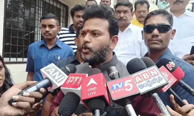 త్వరగా నిర్ణయాలు తీసుకోకండి: ఎయిర్ ఇండియా క్రాష్ రిపోర్ట్ పై విమానయాన మంత్రి