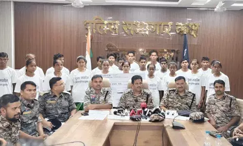 Chhattisgarh: సుక్మా జిల్లాలో లొంగిపోయిన 23 మంది మావోయిస్టులు..