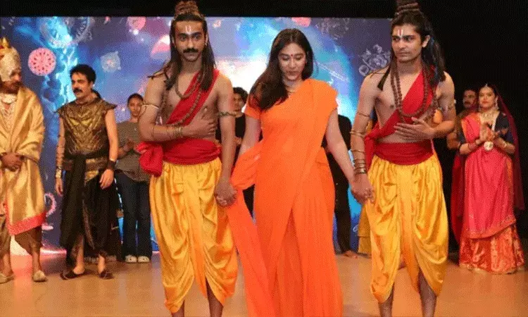 సరిహద్దులు దాటిన సంస్కృతి.. కరాచీ వేదికపై రామాయణ నాటక ప్రదర్శన..