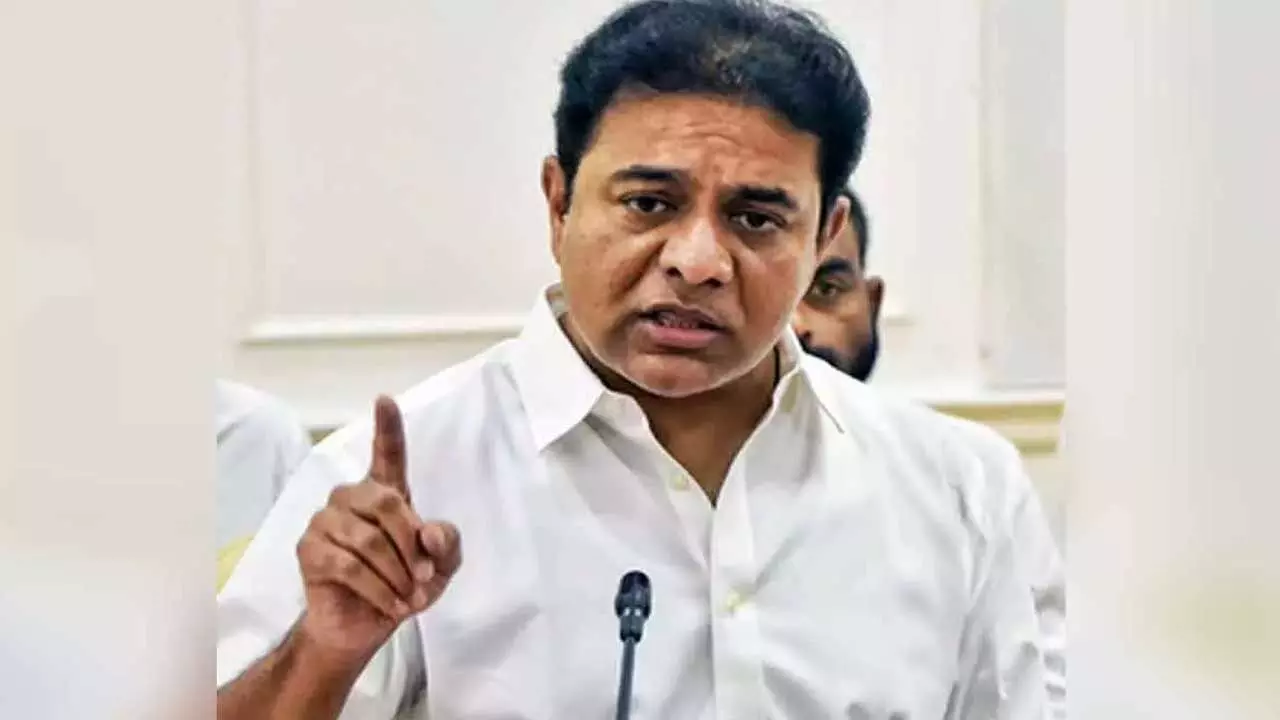 KTR : హోంమంత్రి లేకపోతే ఇలానే జరుగుతుంది..? సర్కార్పై కేటీఆర్ ఫైర్ KTR : హోంమంత్రి లేకపోతే ఇలానే జరుగుతుంది..? సర్కార్పై కేటీఆర్ ఫైర్