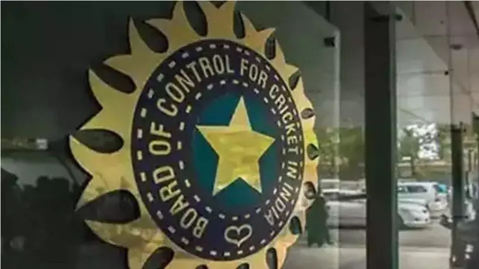 BCCI: బీసీసీఐకి రూ. 9,741 కోట్ల ఆదాయం! BCCI: బీసీసీఐకి రూ. 9,741 కోట్ల ఆదాయం!