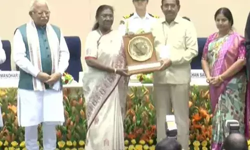 AP: స్వచ్ఛసర్వేక్షణ్ అవార్డుల్లో సత్తా చాటిన ఏపీ AP: స్వచ్ఛసర్వేక్షణ్ అవార్డుల్లో సత్తా చాటిన ఏపీ